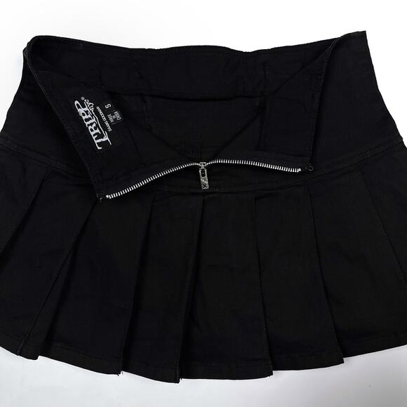 Rare Tripp NYC Black Corset Lace Up Pleated Mini Skirt Size Small Goth Hot Topic - Picture 7 of 13